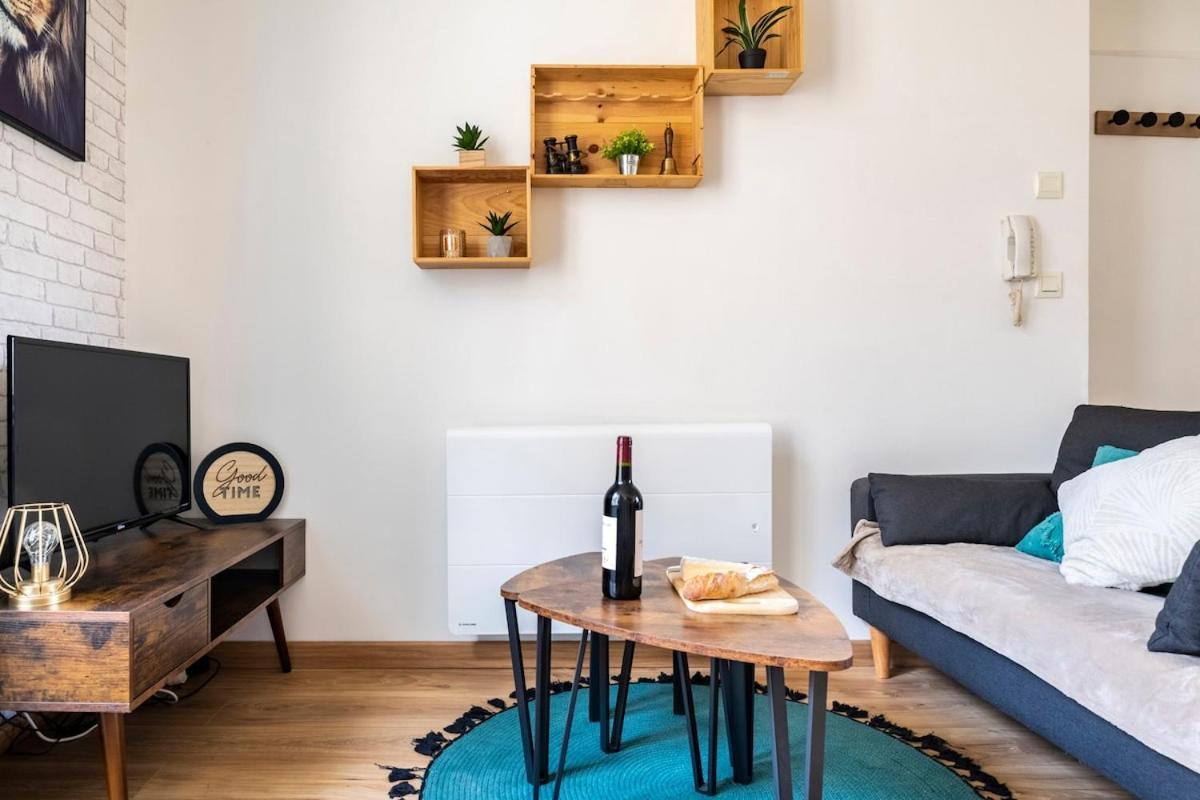Le Vin Quatre - Studio Avec Vue Dordogne Et Parking Privatif Bergerac Buitenkant foto