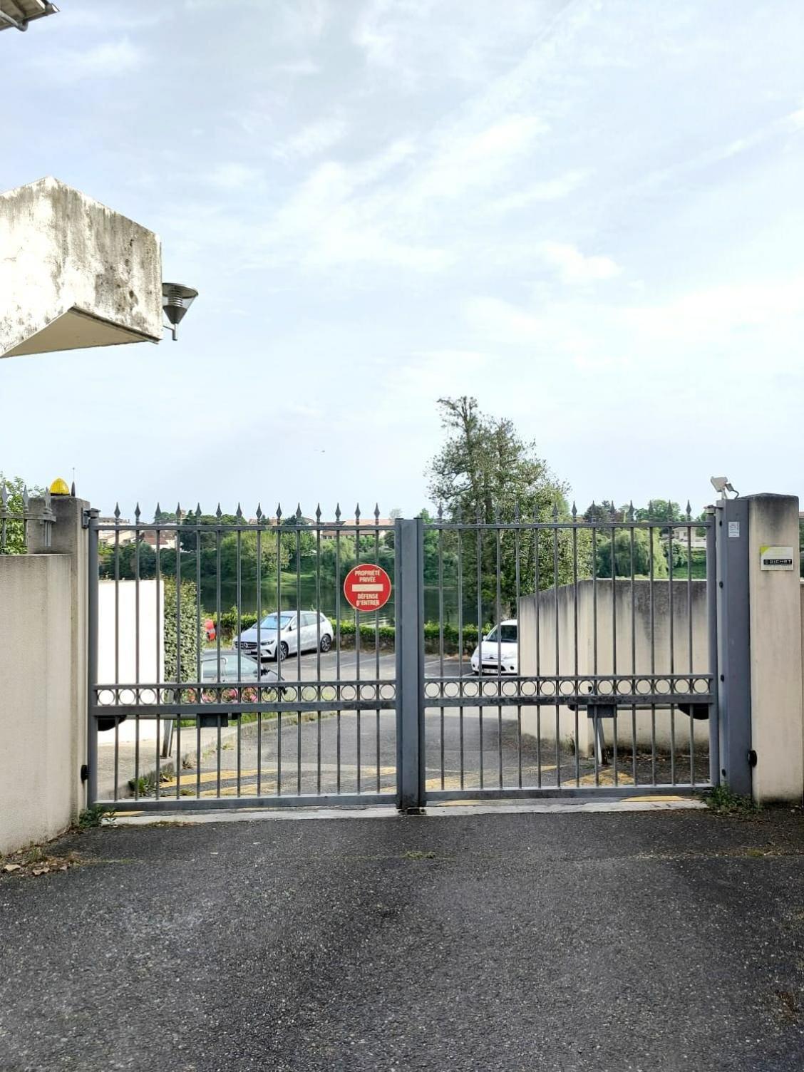 Le Vin Quatre - Studio Avec Vue Dordogne Et Parking Privatif Bergerac Buitenkant foto